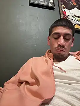 Snapshot of busnfatnutsLildee chatting on February 2026 08:22:01 AM busnfatnutsLildee online show from February 2026 08:22:01 AM