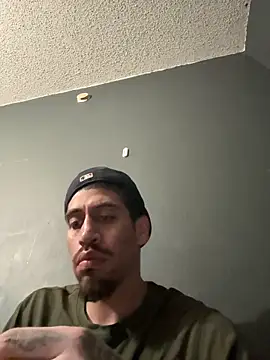 Snapshot of busnfatnutsLildee chatting on November 2025 10:08:01 AM busnfatnutsLildee online show from November 2025 10:08:01 AM