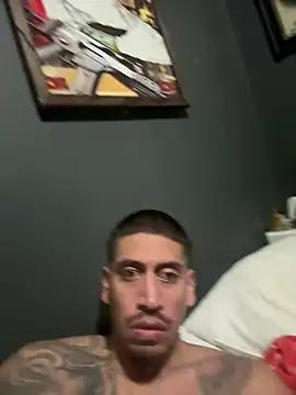 Snapshot of busnfatnutsLildee chatting on February 2026 04:45:01 AM busnfatnutsLildee online show from February 2026 04:45:01 AM