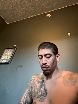 Snapshot of busnfatnutsLildee chatting on October 2025 11:26:02 PM busnfatnutsLildee online show from October 2025 11:26:02 PM