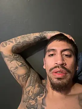 Snapshot of busnfatnutsLildee chatting on November 2025 05:44:02 AM busnfatnutsLildee online show from November 2025 05:44:02 AM