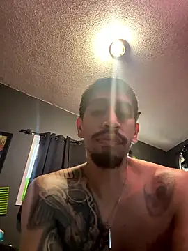 Snapshot of busnfatnutsLildee chatting on January 2026 11:11:02 PM busnfatnutsLildee online show from January 2026 11:11:02 PM