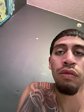 Snapshot of busnfatnutsLildee chatting on January 2026 08:56:01 PM busnfatnutsLildee online show from January 2026 08:56:01 PM