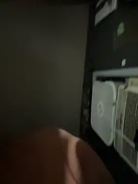 Snapshot of busnfatnutsLildee chatting on November 2025 01:48:02 PM busnfatnutsLildee online show from November 2025 01:48:02 PM