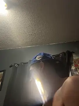 busnfatnutsLildee online show from June 2026 01:06:01 PM