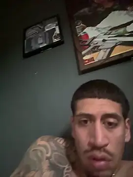 Snapshot of busnfatnutsLildee chatting on February 2026 03:44:01 PM busnfatnutsLildee online show from February 2026 03:44:01 PM