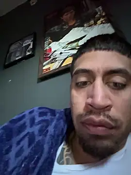 Snapshot of busnfatnutsLildee chatting on February 2026 03:52:02 PM busnfatnutsLildee online show from February 2026 03:52:02 PM