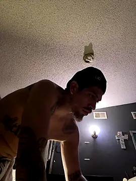 Snapshot of busnfatnutsLildee chatting on November 2025 11:37:01 AM busnfatnutsLildee online show from November 2025 11:37:01 AM