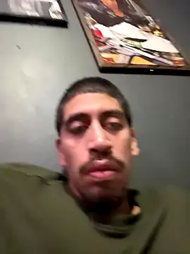 Snapshot of busnfatnutsLildee chatting on January 2026 05:35:02 AM busnfatnutsLildee online show from January 2026 05:35:02 AM