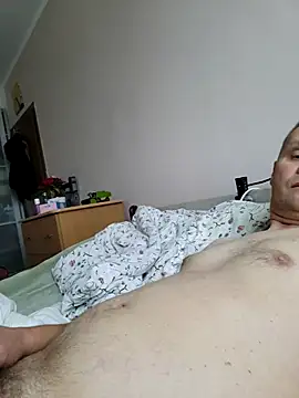 tygros11 online show from November 2025 09:41:01 AM