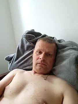 tygros11 online show from October 2025 06:58:01 AM