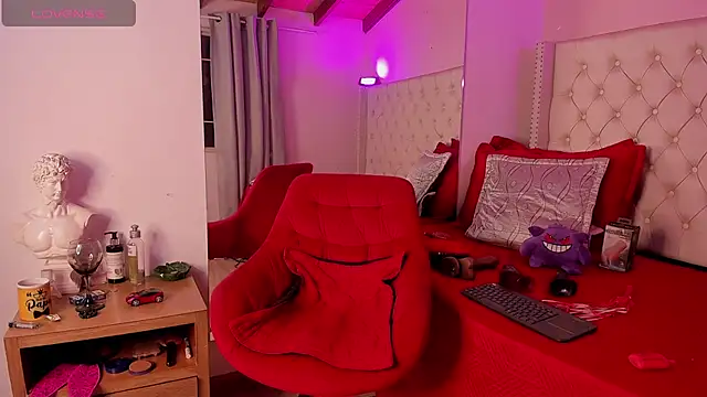 Maddy BigCock online show from October 2025 05:07:01 AM