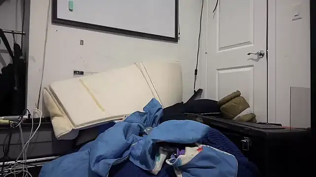 jasoncali305 online show from November 2025 09:48:02 PM