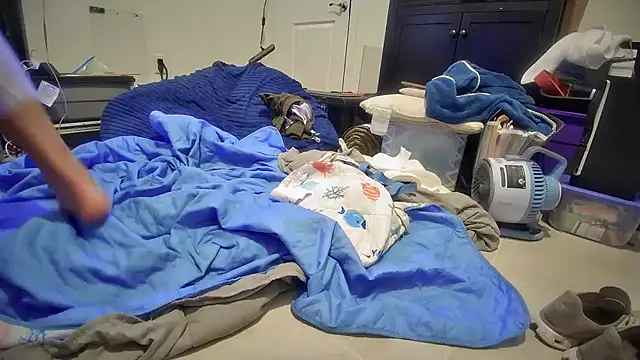 jasoncali305 online show from November 2025 09:42:02 AM