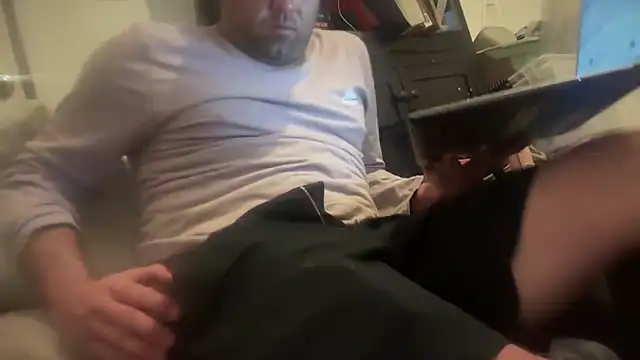 jasoncali305 online show from February 2026 12:05:01 PM