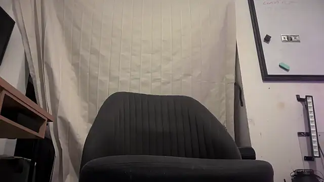 jasoncali305 online show from February 2026 06:46:01 AM