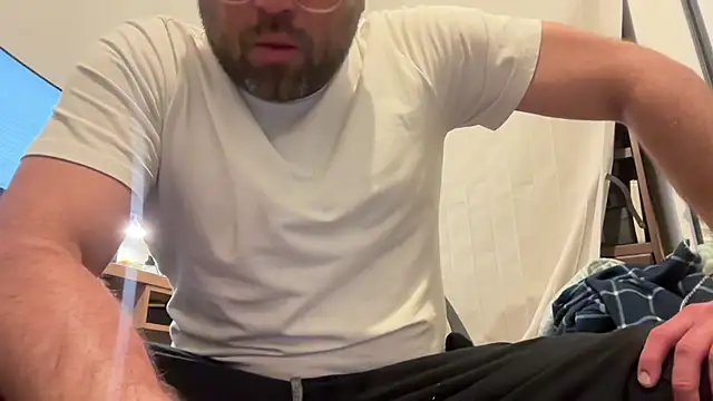 jasoncali305 online show from April 2026 05:57:02 AM