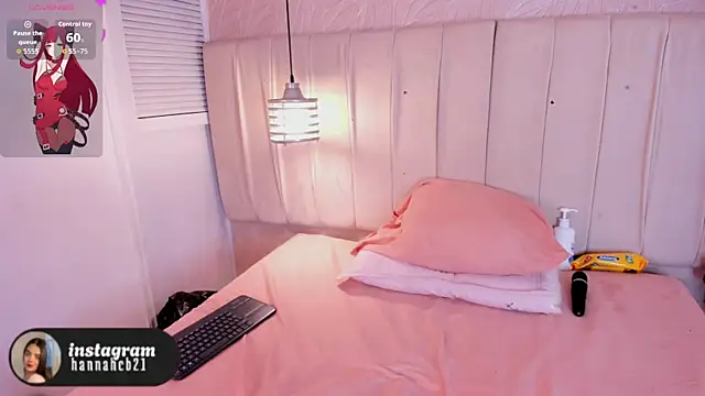 hannahst  online show from February 2026 10:09:01 PM