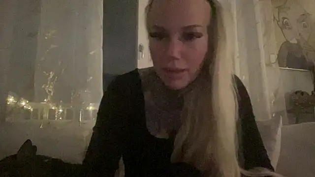 Snapshot of paulinaalatalo chatting on January 2026 08:34:02 PM paulinaalatalo online show from January 2026 08:34:02 PM