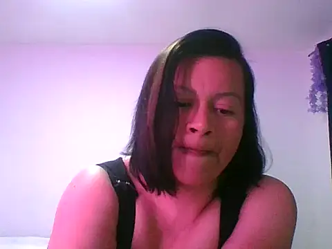 adri89-g online show from October 2025 10:55:01 PM