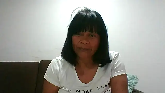 adri89-g online show from December 2025 12:06:01 AM