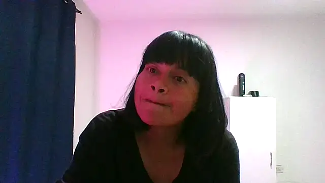 adri89-g online show from March 2026 03:48:01 AM