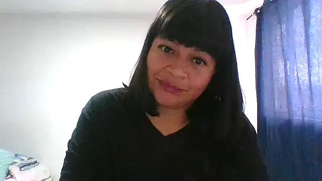 adri89-g online show from January 2026 02:01:02 PM