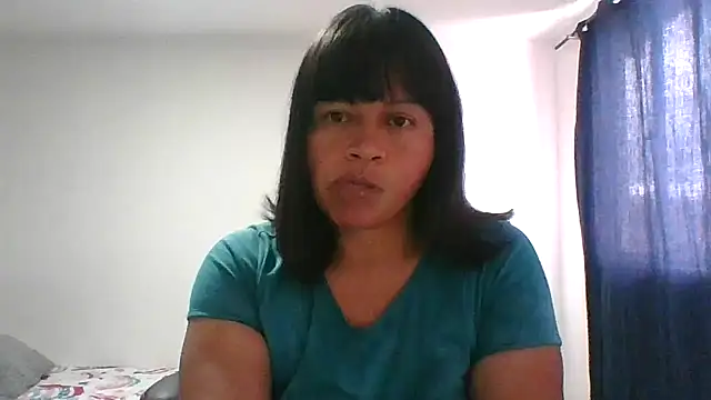 adri89-g online show from January 2026 02:24:02 PM