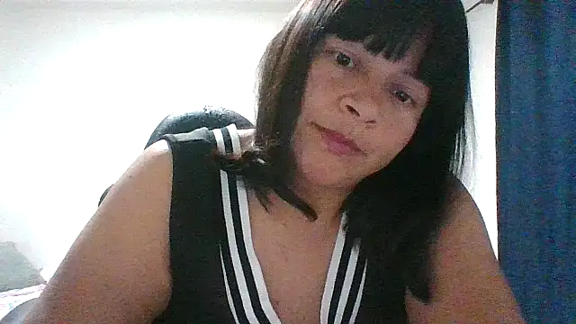 adri89-g online show from February 2026 01:35:02 AM