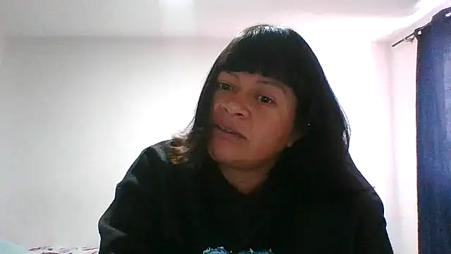 adri89-g online show from February 2026 12:50:02 PM