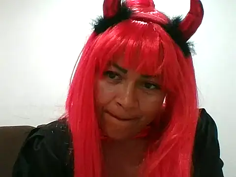 adri89-g online show from October 2025 04:03:01 PM