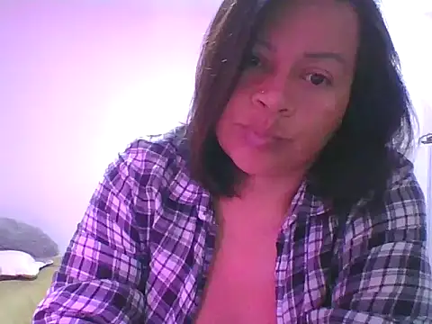 adri89-g online show from November 2025 01:26:02 PM