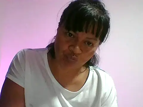 adri89-g online show from November 2025 03:11:01 AM