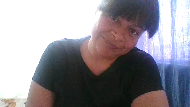 adri89-g online show from December 2025 05:47:02 PM