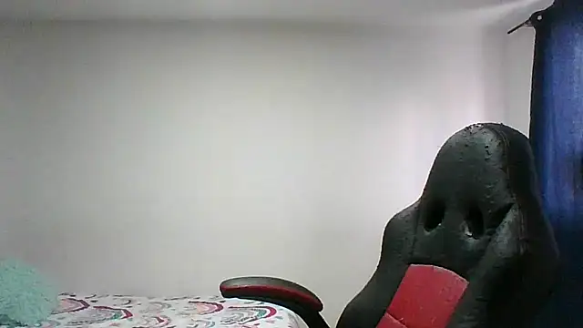 adri89-g online show from February 2026 12:07:01 PM