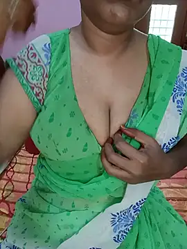 Snapshot of KannadaTamilTeluguBeauty chatting on July 2026 09:38:01 AM KannadaTamilTeluguBeauty online show from July 2026 09:38:01 AM