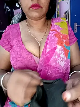 Snapshot of KannadaTamilTeluguBeauty chatting on January 2026 07:56:01 AM KannadaTamilTeluguBeauty online show from January 2026 07:56:01 AM