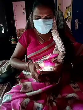 Snapshot of KannadaTamilTeluguBeauty chatting on February 2026 10:26:02 AM KannadaTamilTeluguBeauty online show from February 2026 10:26:02 AM