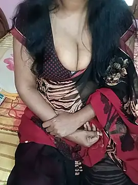 Snapshot of KannadaTamilTeluguBeauty chatting on July 2026 09:43:01 AM KannadaTamilTeluguBeauty online show from July 2026 09:43:01 AM