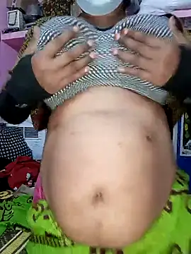 Snapshot of KannadaTamilTeluguBeauty chatting on December 2025 04:22:01 PM KannadaTamilTeluguBeauty online show from December 2025 04:22:01 PM