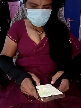 Snapshot of KannadaTamilTeluguBeauty chatting on February 2026 08:14:02 AM KannadaTamilTeluguBeauty online show from February 2026 08:14:02 AM