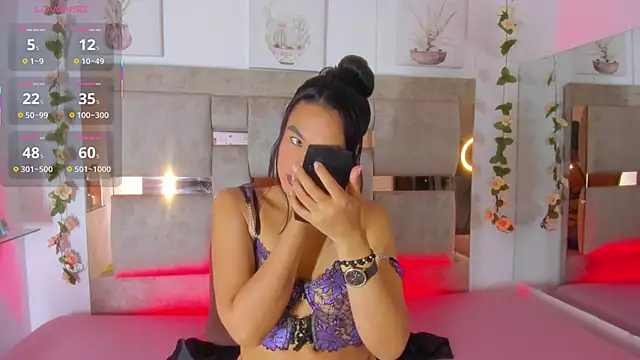 Snapshot of Joy-vergara chatting on October 2025 10:13:01 PM Joy-vergara online show from October 2025 10:13:01 PM