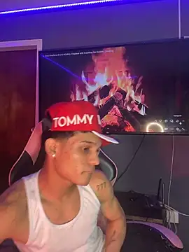 EL VENEZOLANO 22CM online show from May 2026 05:39:02 AM