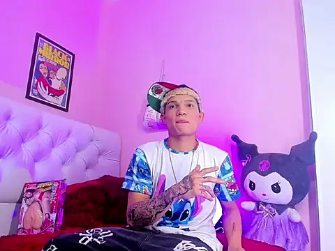 EL VENEZOLANO 22CM online show from December 2025 07:58:01 PM