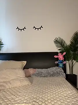 Andrestarr online show from October 2025 06:35:02 AM