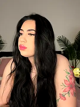 Andrestarr online show from November 2025 07:17:01 PM