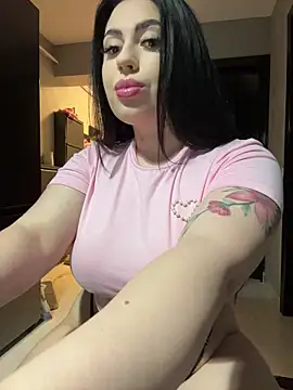 Andrestarr online show from July 2026 06:25:01 PM