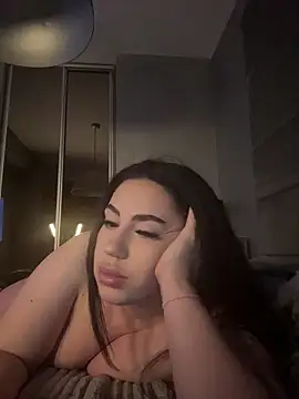 Andrestarr online show from June 2026 12:01:02 AM