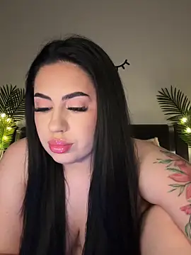 Andrestarr online show from November 2025 06:23:02 PM