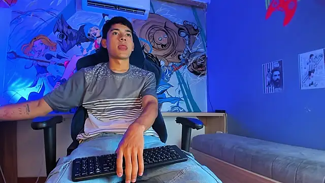 SandroVeyra online show from September 2025 08:04:02 PM